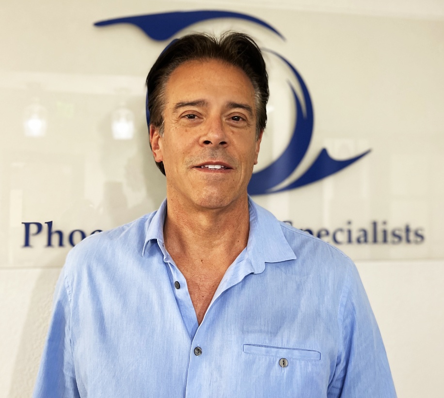 Meet Dr. Ric Rios | Phoenician Eye Specialists